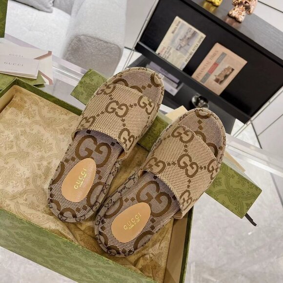 Gucci Angelina Maxi GGSlide Sandals - Picture 1 of 9